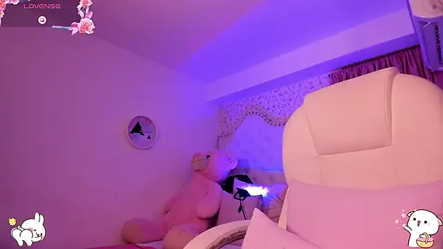 kitty roouse online show from 12-13-24, 10:08