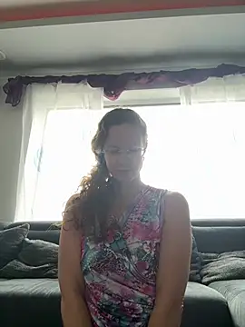 AnnikaRose online show from 01-28-25, 12:11