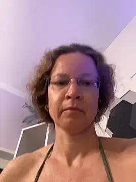 AnnikaRose online show from 06-21-26, 03:20