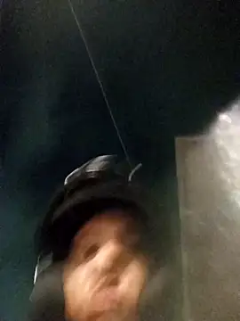 Elvergon3456 online show from 10-04-25, 08:34