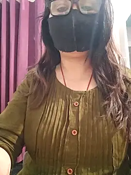 Aishwaryaa 69 online show from 04-02-26, 03:04