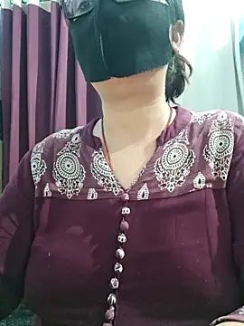 Aishwaryaa 69 online show from 06-22-26, 02:24