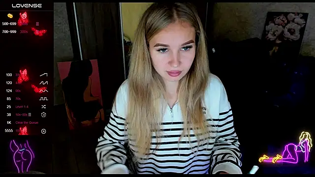 Snapshot of _NigoNika chatting on 12-08-24, 01:58 NigoNika online show from 12-08-24, 01:58