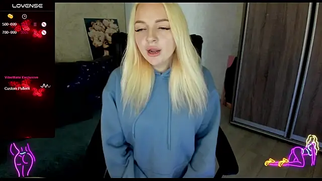 Snapshot of _NigoNika chatting on 10-16-25, 08:48 NigoNika online show from 10-16-25, 08:48