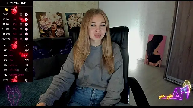 Snapshot of _NigoNika chatting on 11-04-25, 12:48 NigoNika online show from 11-04-25, 12:48