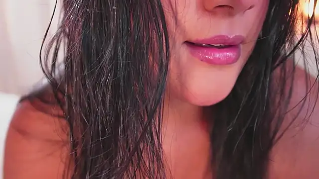 bonniekim  online show from 11-11-25, 12:32