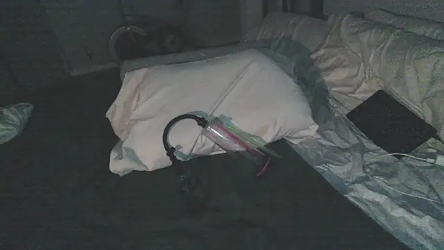 Snapshot of Jacknjimmyjohn chatting on 04-03-26, 09:18 Jacknjimmyjohn online show from 04-03-26, 09:18