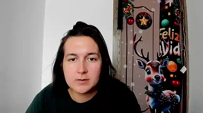 Snapshot of Sweet-Suck69 chatting on 12-27-24, 04:10 Sweet-Suck69 online show from 12-27-24, 04:10