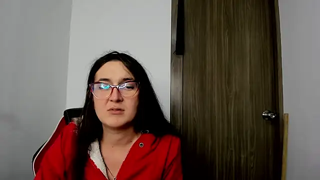 Snapshot of Sweet-Suck69 chatting on 02-28-25, 05:59 Sweet-Suck69 online show from 02-28-25, 05:59