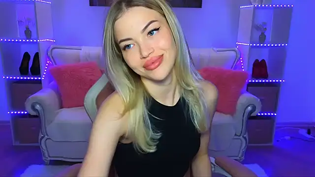 EmmyMills online show from 10-23-25, 09:24