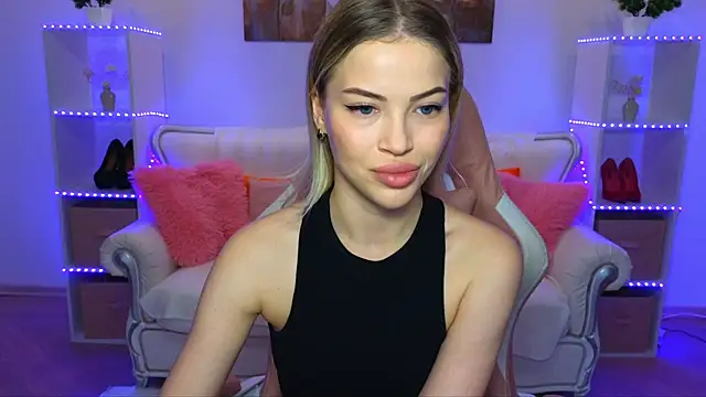 EmmyMills online show from 11-09-25, 10:19