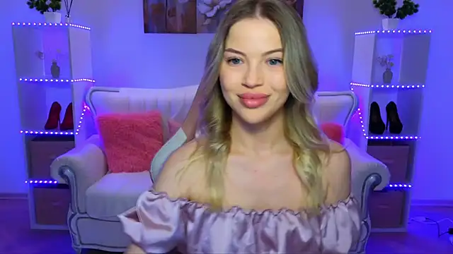 EmmyMills online show from 01-09-26, 08:54