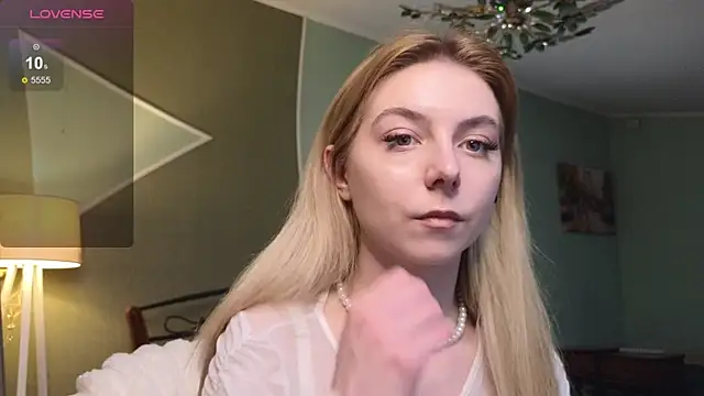 ever anderson online show from 02-25-25, 02:00