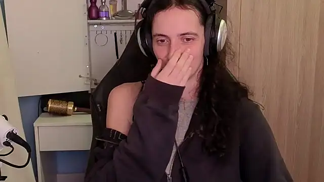 MemiKouki online show from 02-02-26, 05:33