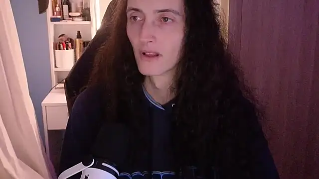 Snapshot of MemiKouki chatting on 02-24-26, 06:17 MemiKouki online show from 02-24-26, 06:17