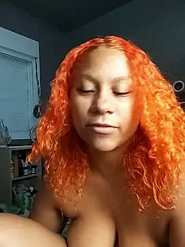 MaryAlbuquerque online show from 01-13-26, 02:50