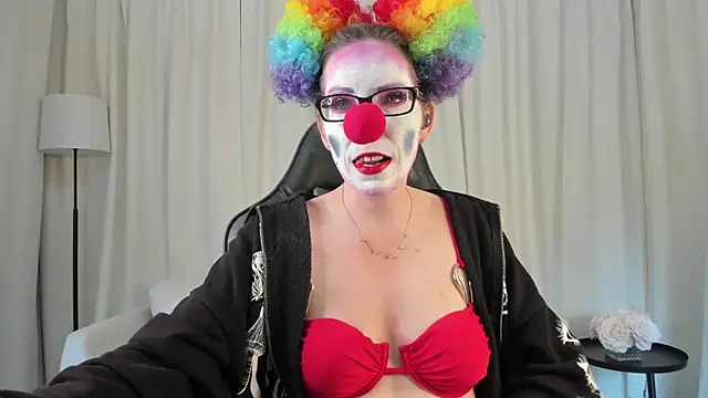 Snapshot of SaraDesirexo chatting on 02-27-26, 05:46 SaraDesirexo online show from 02-27-26, 05:46