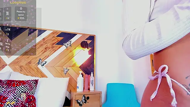 Snapshot of Kathaleiya_Ozz chatting on 02-25-25, 07:58 Kathaleiya Ozz online show from 02-25-25, 07:58