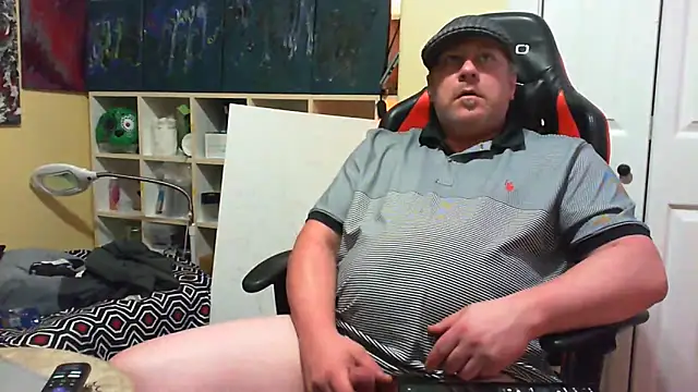 Snapshot of Mic_Oxinner chatting on 09-13-25, 11:32 Mic Oxinner online show from 09-13-25, 11:32
