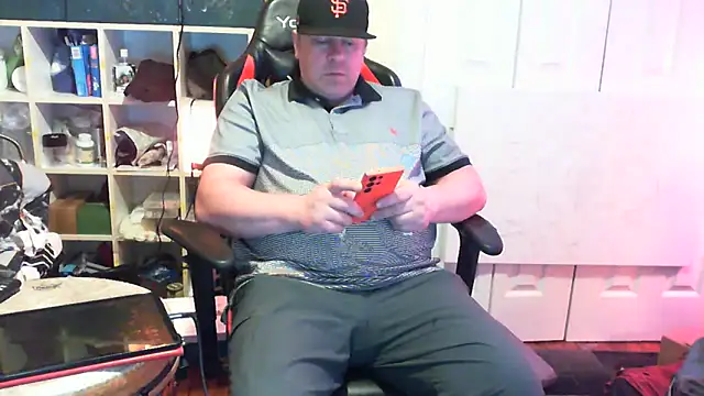 Mic Oxinner online show from 09-22-25, 04:03