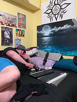 Snapshot of Mic_Oxinner chatting on 03-23-26, 03:05 Mic Oxinner online show from 03-23-26, 03:05