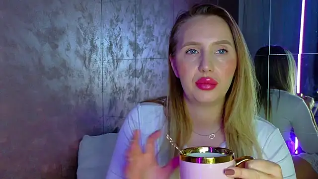 lexy a online show from 11-27-25, 05:42