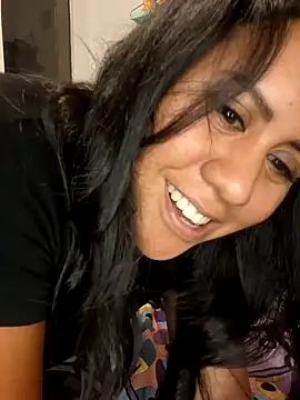 Snapshot of KasiaVenus_ chatting on 02-07-25, 02:40 KasiaVenus online show from 02-07-25, 02:40