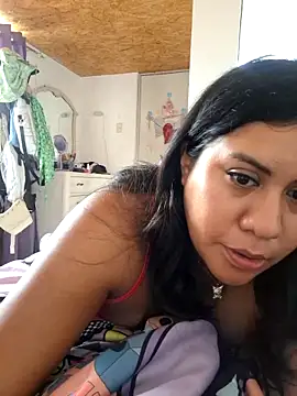 Snapshot of KasiaVenus_ chatting on 02-16-25, 06:21 KasiaVenus online show from 02-16-25, 06:21