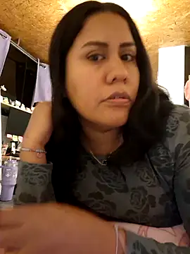 Snapshot of KasiaVenus_ chatting on 09-28-25, 04:07 KasiaVenus online show from 09-28-25, 04:07