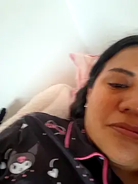 Snapshot of KasiaVenus_ chatting on 10-08-25, 02:25 KasiaVenus online show from 10-08-25, 02:25