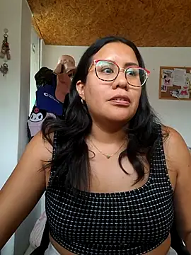 Snapshot of KasiaVenus_ chatting on 11-05-25, 09:15 KasiaVenus online show from 11-05-25, 09:15