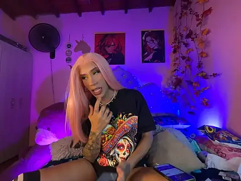 Snapshot of Alexa_Chanell_Oficial chatting on 03-08-26, 12:30 Alexa Chanell Oficial online show from 03-08-26, 12:30