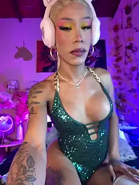 Snapshot of Alexa_Chanell_Oficial chatting on 05-31-26, 05:31 Alexa Chanell Oficial online show from 05-31-26, 05:31