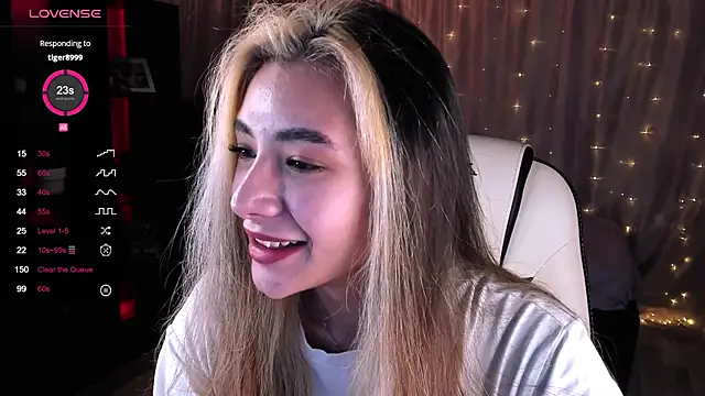 DarlaLike online show from 01-31-25, 05:19