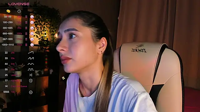 DarlaLike online show from 09-29-25, 04:17