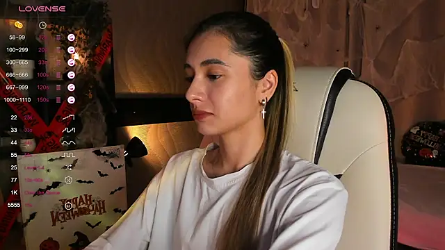 DarlaLike online show from 10-24-25, 03:47