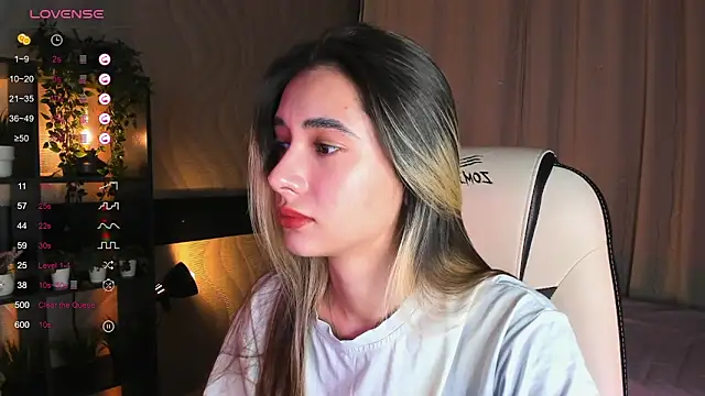 DarlaLike online show from 12-05-25, 03:48