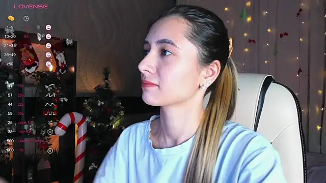 DarlaLike online show from 12-21-25, 03:57