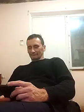 Snapshot of Viause_Kentauelle chatting on 12-26-24, 08:32 Viause Kentauelle online show from 12-26-24, 08:32