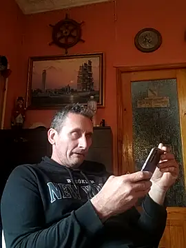 Viause Kentauelle online show from 04-30-26, 05:58