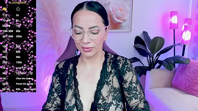 veronika naughty online show from 01-17-26, 02:55