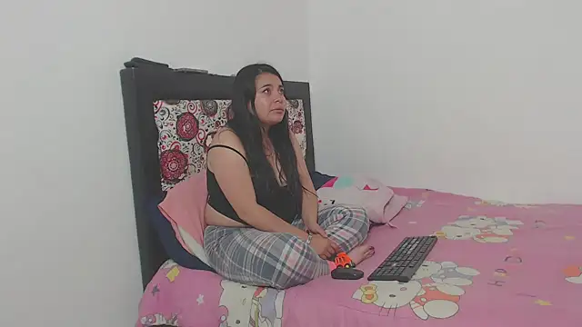 Snapshot of yournaughtyandsexyprinces chatting on 01-03-25, 06:11 yournaughtyandsexyprinces online show from 01-03-25, 06:11
