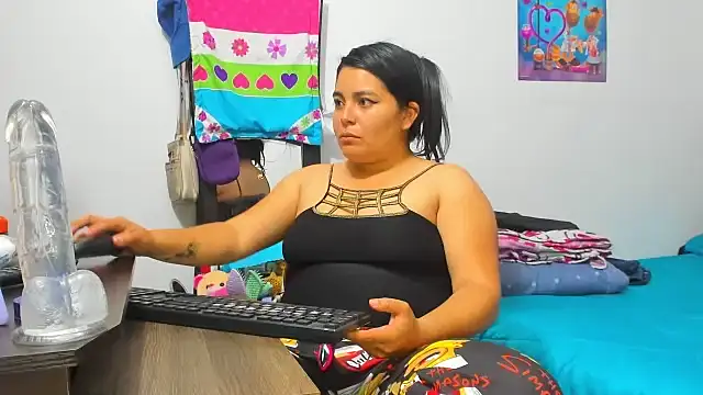Snapshot of yournaughtyandsexyprinces chatting on 09-14-25, 02:11 yournaughtyandsexyprinces online show from 09-14-25, 02:11