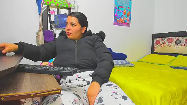 yournaughtyandsexyprinces online show from 10-01-25, 12:49