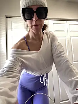 Snapshot of mrs__unknown chatting on 02-24-26, 03:10 mrs unknown online show from 02-24-26, 03:10