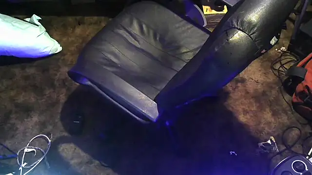 jaxx12369 online show from 01-28-25, 11:28
