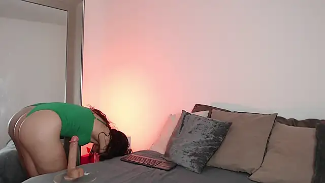 madisex s online show from 01-07-26, 12:40