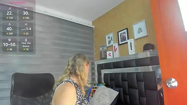 charlotte  G online show from 01-20-25, 11:56