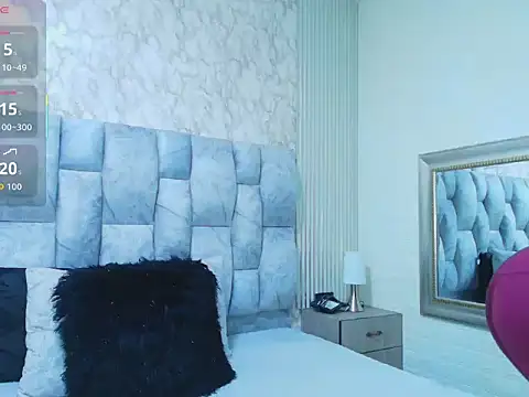 Snapshot of charlotte__G chatting on 09-30-25, 10:53 charlotte G online show from 09-30-25, 10:53