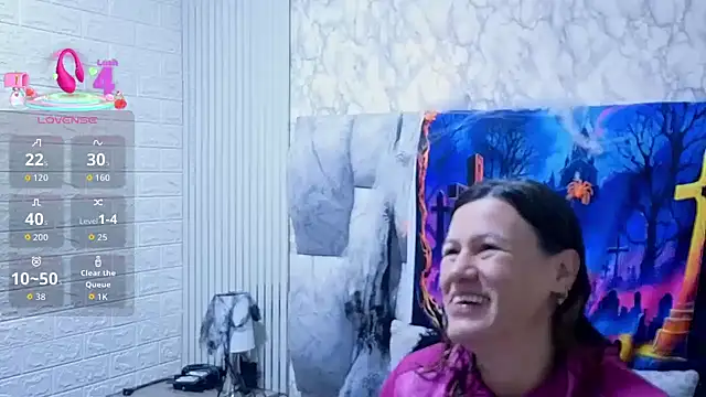 Snapshot of charlotte__G chatting on 10-31-25, 11:11 charlotte G online show from 10-31-25, 11:11